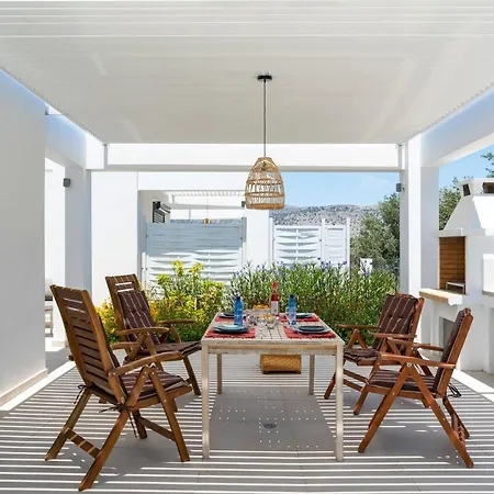 Domus Oliva Holiday home Haraki