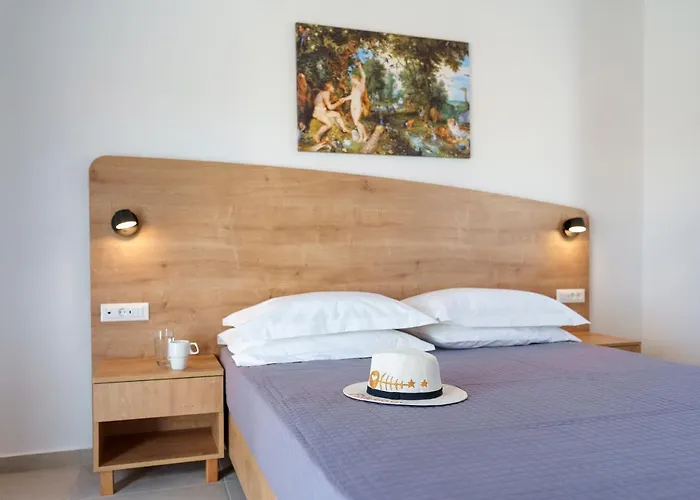 Domus Oliva شاراكي